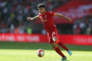 TA：弗里克将告知特狮他不会担任主力 巴萨仍有意路易斯-迪亚斯