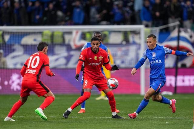 电子游戏官网-传海港酝酿换枪一人高危?战泰山无缘首发疑点重重