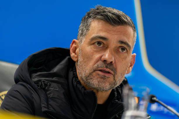 在线试玩-孔塞桑回应卡佩罗质疑，赛后发布会只待30秒离席